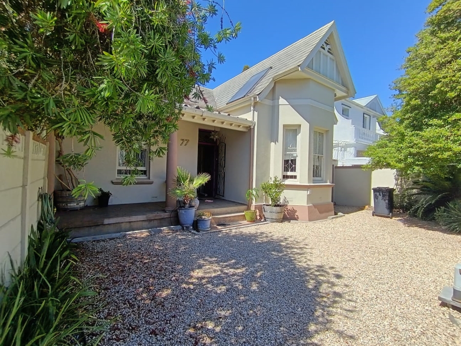 To Let 3 Bedroom Property for Rent in Kenilworth Western Cape